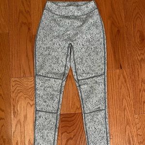 Gymshark Leggings size Small